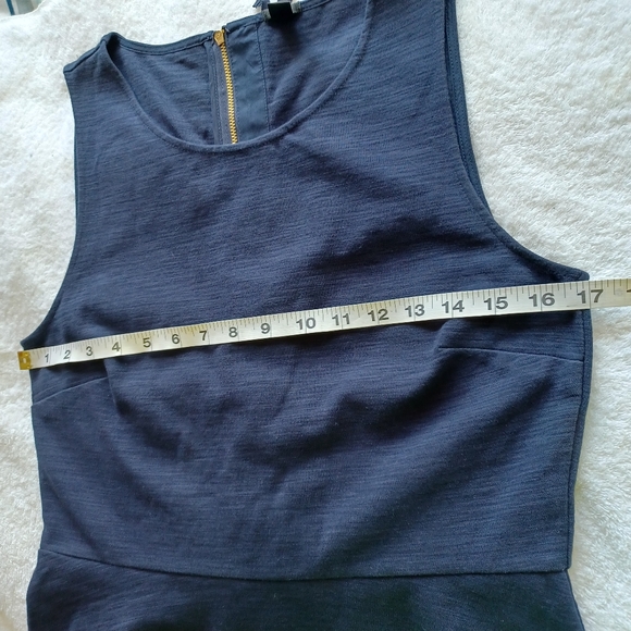 NWOT J.crew Navy Blue Ponte Sleevess Zip back Stretch Peplum Top | sz Small - Picture 13 of 15